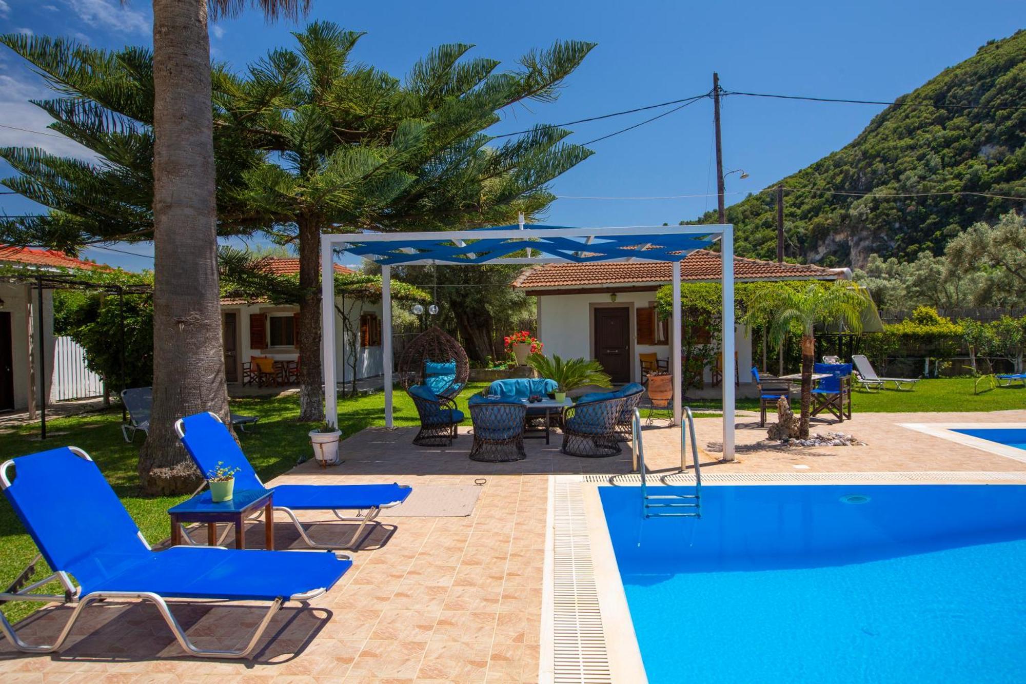 Villa Dimitris Apartments & Bungalows Frínion エクステリア 写真