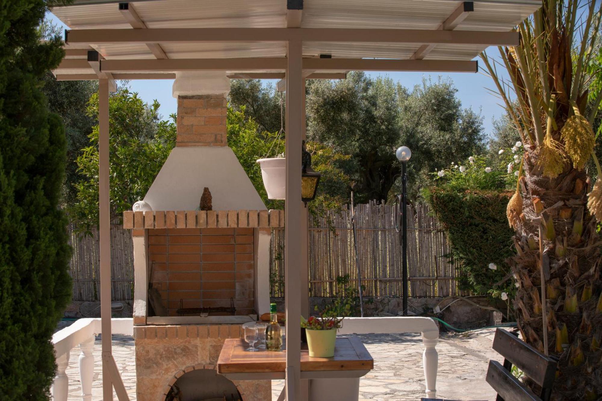 Villa Dimitris Apartments & Bungalows Frínion エクステリア 写真