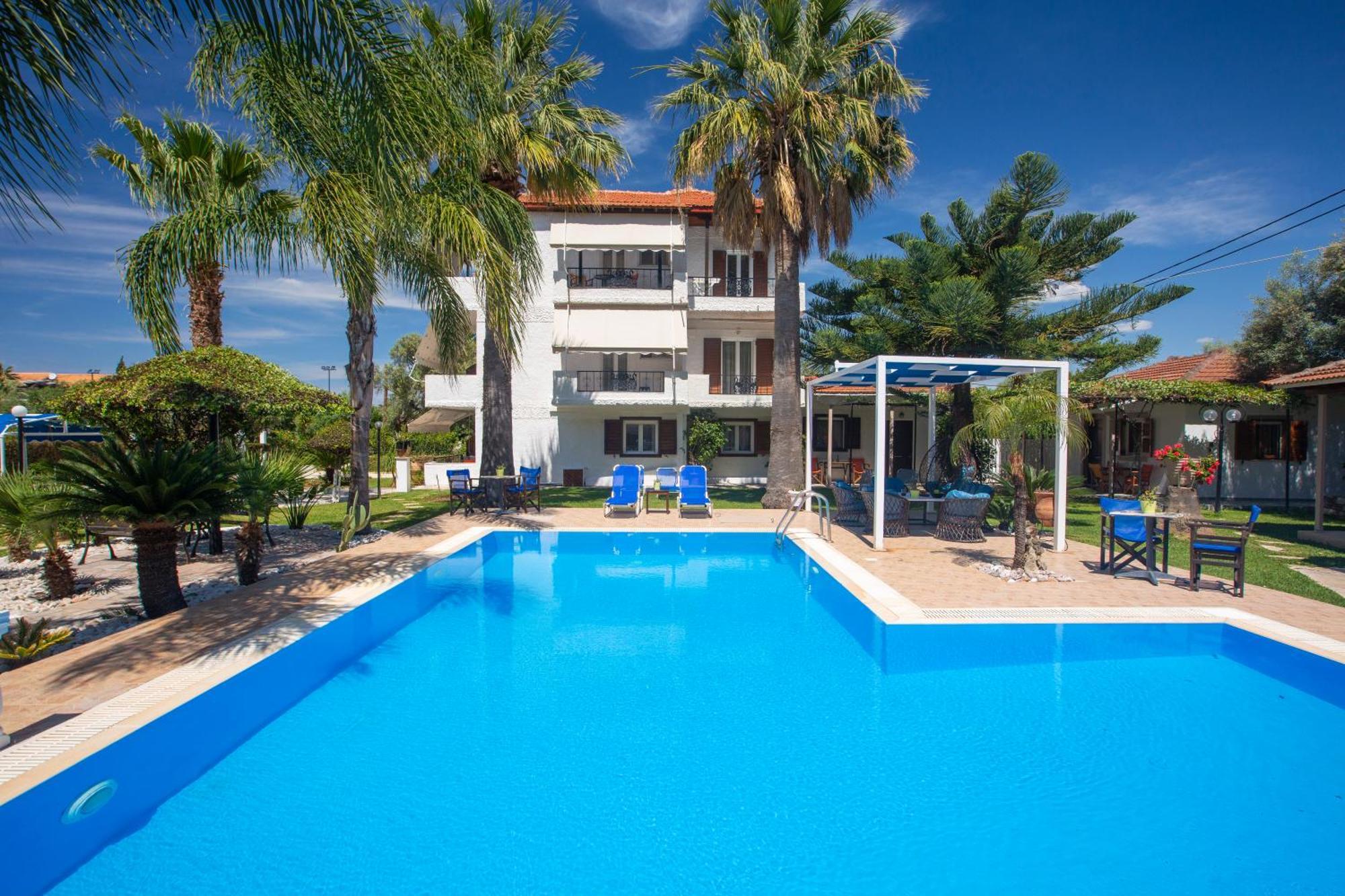 Villa Dimitris Apartments & Bungalows Frínion エクステリア 写真