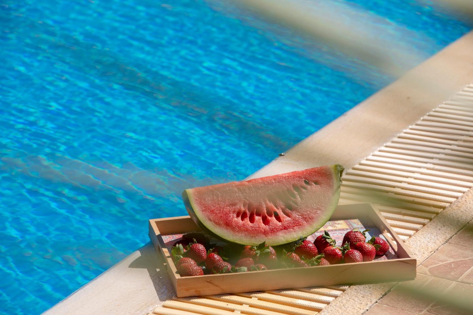 Villa Dimitris Apartments & Bungalows Frínion エクステリア 写真